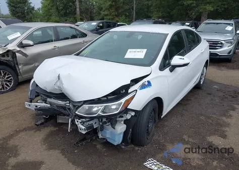 2019 Chevrolet Cruze Ls z USA, uszkodzony, nr VIN 1G1BC5SM7K7147173